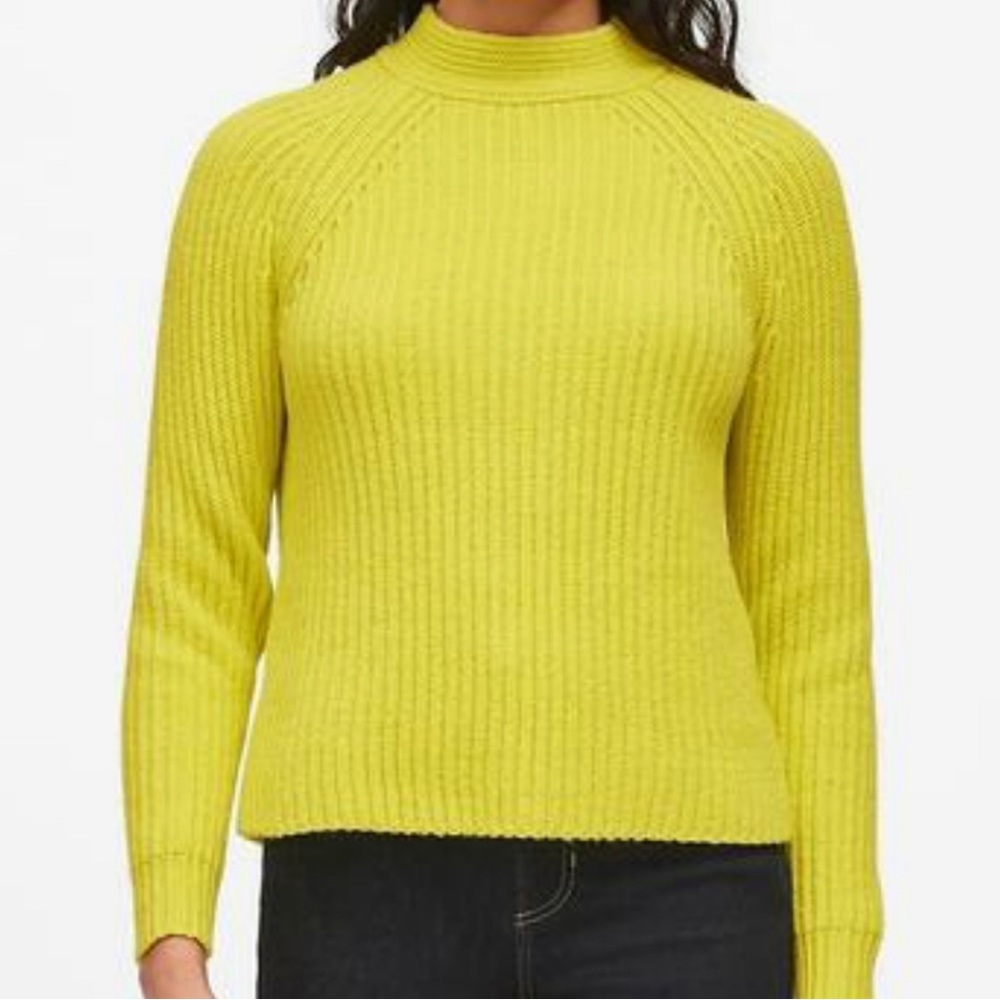 Banana Republic Neon Yellow High Neck Sweater Size Small.